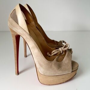 Christian Louboutin 120 beige suede leather open toe pumps shoes heels 39.5
